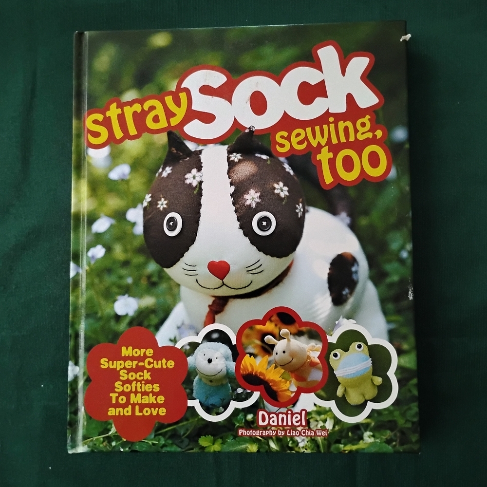 Craft Project Books - Picture 2 of 9